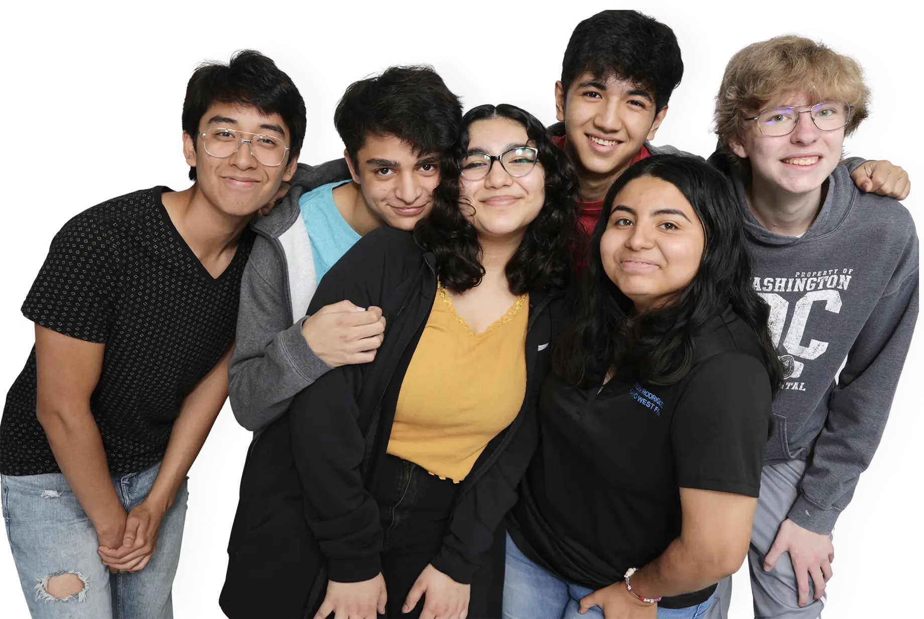 A group of teens smiling